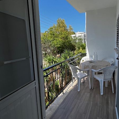 Stylish 3 Bedroom Apartment In Kerýnia Eksteriør bilde