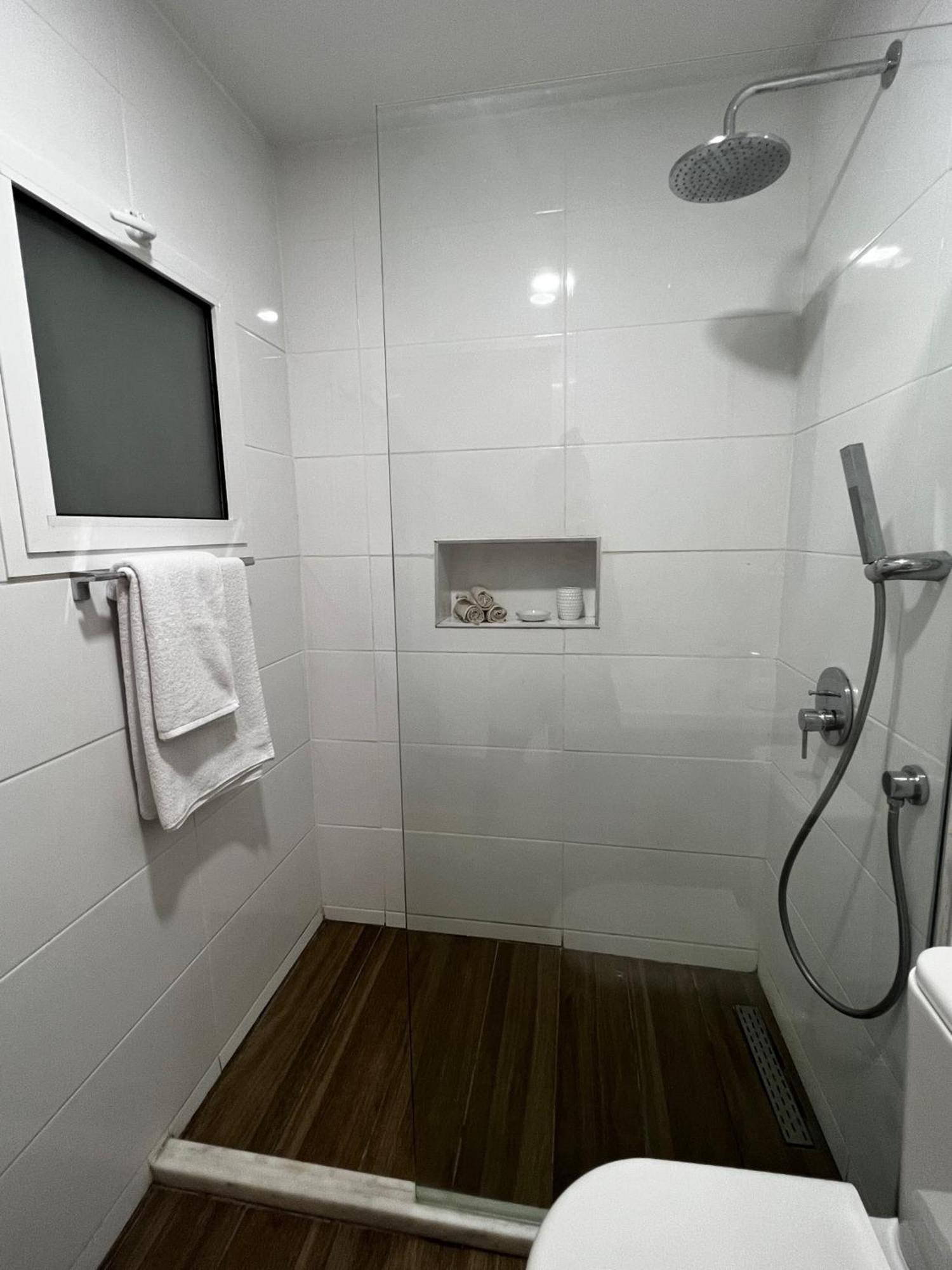 Stylish 3 Bedroom Apartment In Kerýnia Eksteriør bilde
