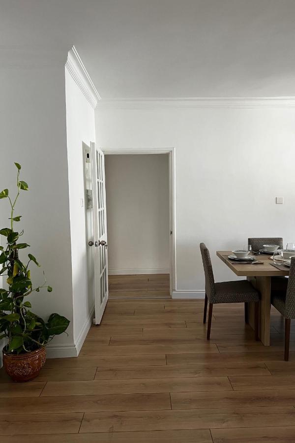 Stylish 3 Bedroom Apartment In Kerýnia Eksteriør bilde