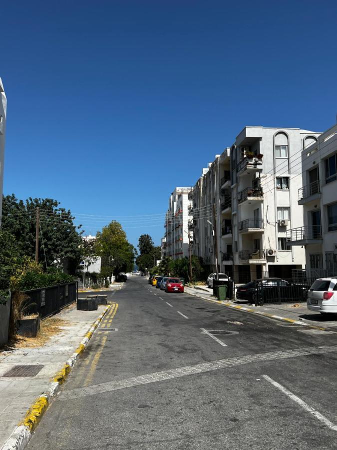 Stylish 3 Bedroom Apartment In Kerýnia Eksteriør bilde